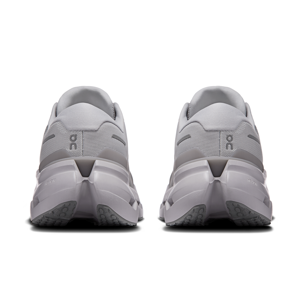 On Running Men's Cloudrunner 3 in Glacier/Alloy