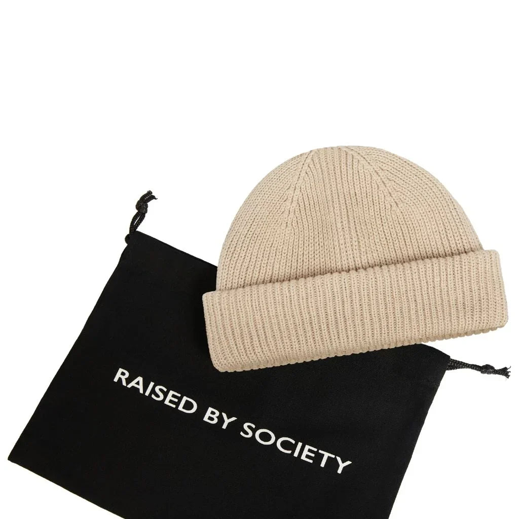 BEIGE FISHERMAN BEANIE PRO