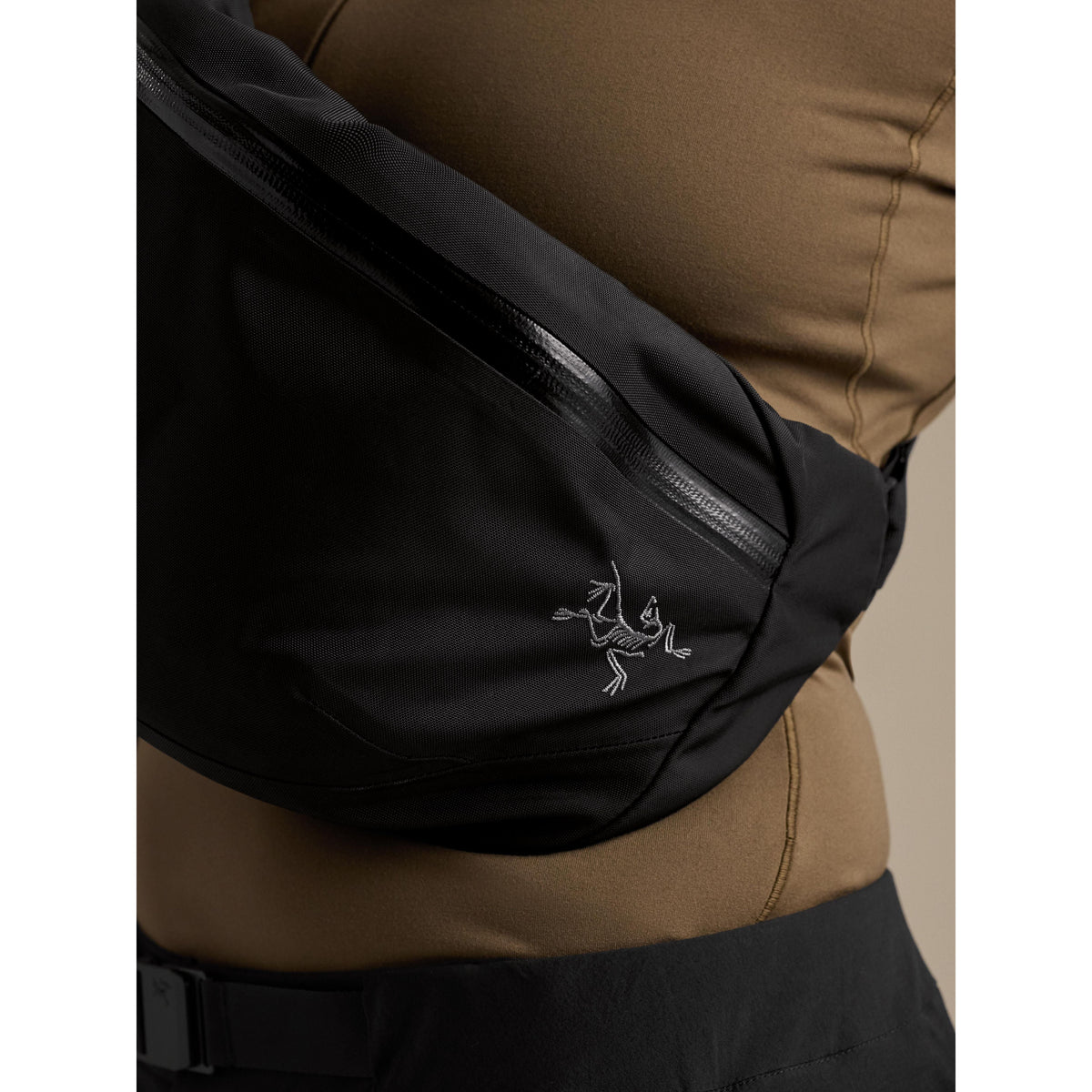 Arc'teryx Axios 4 Crossbody Bag
