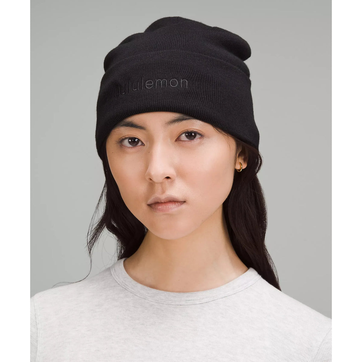 Lululemon Warm Revelation Beanie Wordmark in Black